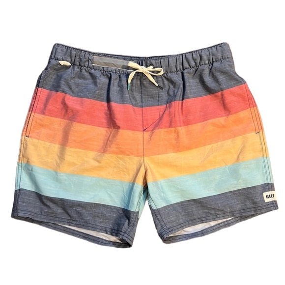 NWOT Reef Simply Swim Trunks - Picture 6 of 8